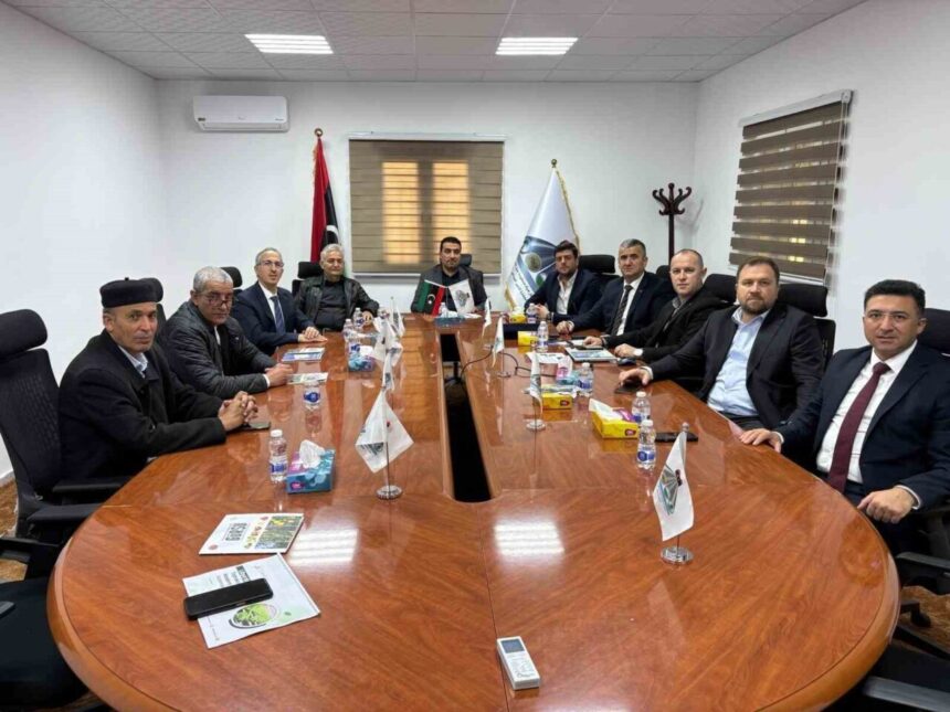 Gürsu Belediye Başkanı Işık ve ekibi, ANASİAD ile Libya’da tarımsal iş birliği görüşmeleri gerçekleştirdi. Gürsu Belediye Başkanı Işık ve ekibi, ANASİAD ile Libya’da tarımsal iş birliği görüşmeleri gerçekleştirdi.