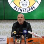 Corendon Alanyaspor Başkanı, transfer sürecinde hoca talebinin olmadığını belirtti.