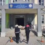 Antakya’da bir evden 750 bin TL değerinde ziynet eşyası ve nakit çalan şüpheli tutuklandı.