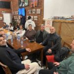 İzmirli voleybol takımı, Burdur’daki maç sonrası otobüs arızasıyla yolda kaldı, İncirliova Belediyesi yardım etti.