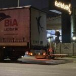 İnegöl’de TIR dorsesinden düşen işçi yaralandı.