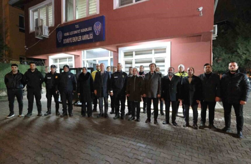 İnegöl’de Yılbaşı Gecesi Kamu Görevlileri ve Esnafa Ziyaret Gerçekleştirildi