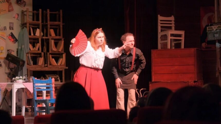 İnegöl Belediyesi’nden “Sahnede Festival Var” Temalı Tiyatro Festivali Başladı İnegöl Belediyesi’nden “Sahnede Festival Var” Temalı Tiyatro Festivali Başladı