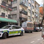 İnegöl’de yalnız yaşayan 38 yaşındaki adam evinde ölü bulundu. Olayda soruşturma başlatıldı.