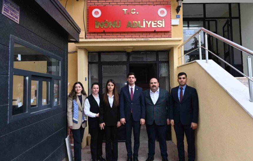 İnönü Belediye Başkanı Hamamcı, Kaymakam Teymur ile birlikte yeni adliye binasını ziyaret etti.