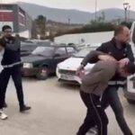 İskenderun’da hapis cezası bulunan 2 kişi mahkemece tutuklandı.