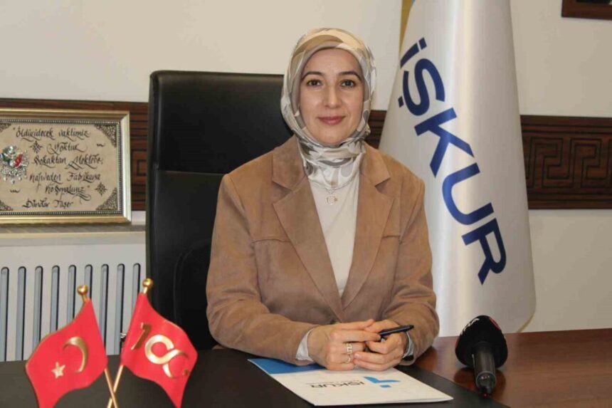 İŞKUR Konya İl Müdürü Zeynep Yılmaz; 2025 yılında 24 bin kişinin istihdam edildiğini aktardı. İŞKUR Konya İl Müdürü Zeynep Yılmaz; 2025 yılında 24 bin kişinin istihdam edildiğini aktardı.