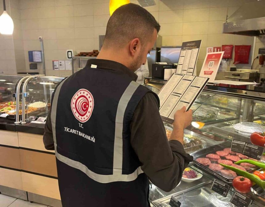 İzmir’de Ramazan öncesi fahiş fiyat denetimleri artırıldı, 4 milyon TL ceza kesildi. İzmir’de Ramazan öncesi fahiş fiyat denetimleri artırıldı, 4 milyon TL ceza kesildi.