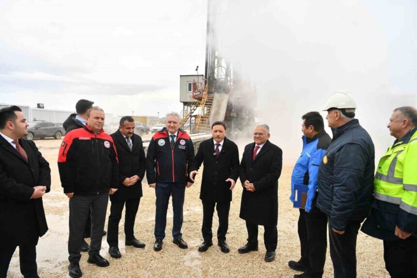 Kocasinan Jeotermal Kaynaklı Sera Projesi’nde 6. kuyudan sıcak suya ulaşıldı
