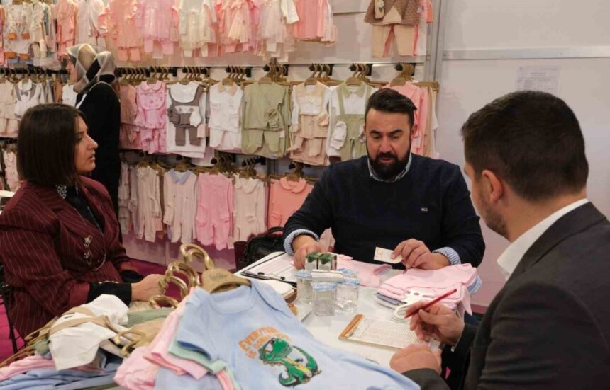 Bursa’da Junioshow Fuarı, Bebek ve Çocuk Konfeksiyonu Sektörüne Umut Verdi Bursa’da Junioshow Fuarı, Bebek ve Çocuk Konfeksiyonu Sektörüne Umut Verdi