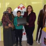 Eskişehir’de düzenlenen el sanatları sergisi, kanser tedavisi gören bir çocuğun bilgisayar hayalini gerçekleştirdi.