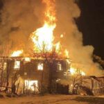 Eflani’deki Yangında İki Katlı Ev Alevler İçinde Kül Oldu