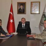 Kars’ta Aralık 2025 asayiş ve güvenlik toplantısı Vali Ziya Polat başkanlığında gerçekleştirildi.