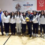 Kastamonu’da okullara ve spor kulüplerine 7 milyon TL değerinde spor malzemesi teslim edildi.