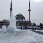 Kayseri’de soğuk hava koşulları yaşamı olumsuz etkiliyor.