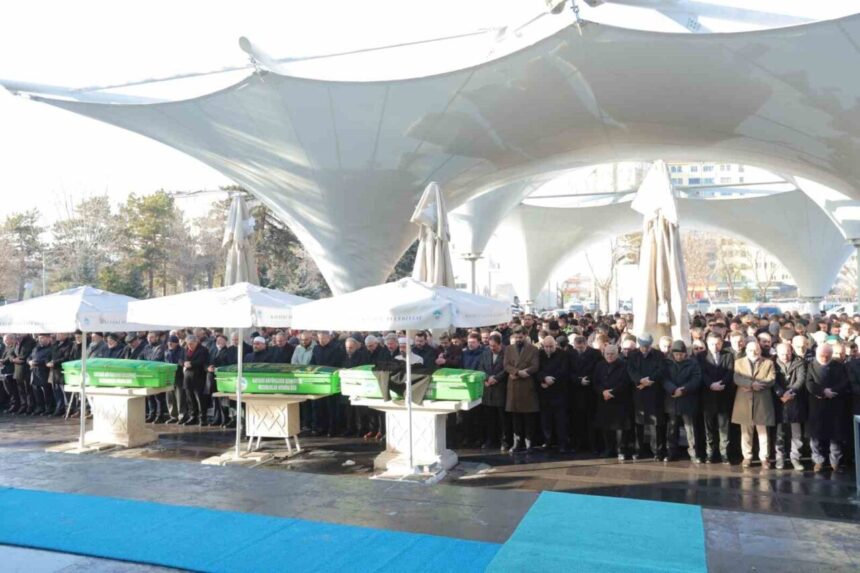 Kayseri Gönüllü Kültür Kuruluşları Başkanı Ahmet Taş, son yolculuğuna uğurlandı.