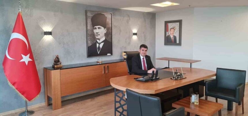 Kilis Valiliği’ne Ömer Kalaylı Atandı, Tahir Şahin Trabzon’a Görevlendirildi Kilis Valiliği’ne Ömer Kalaylı Atandı, Tahir Şahin Trabzon’a Görevlendirildi