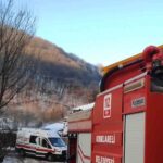 Dereköy’de çıkan yangında iki ev zarar gördü, can kaybı yaşanmadı.