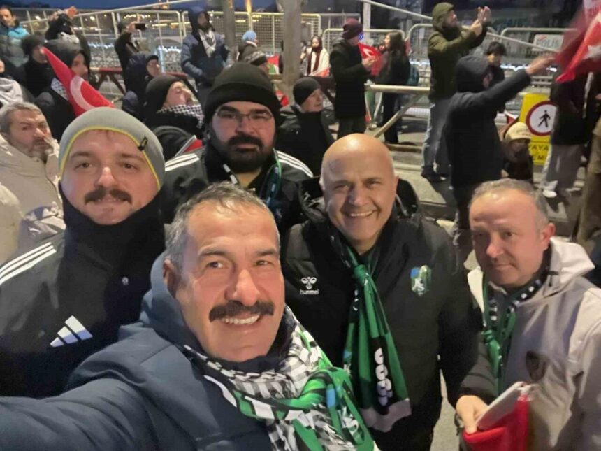 Kocaelispor, İstanbul’da düzenlenen “Filistin’i unutmuyoruz” mitinginde Gazze’ye destek sundu.