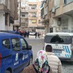 Şanlıurfa’daki kolonlardan ses gelen bina, ekipler tarafından tahliye edildi.