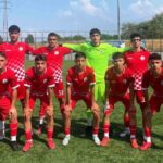 Körfez Belediyesi ve Körfez Gençlerbirliği’nin ücretsiz futbol okulları devam ediyor.