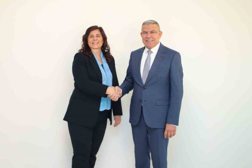 Köşk Belediye Başkanı Nuri Güler, 40 yıllık içme suyu şebekesinin yenileneceğini açıkladı. Köşk Belediye Başkanı Nuri Güler, 40 yıllık içme suyu şebekesinin yenileneceğini açıkladı.