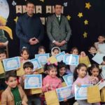 Kovancılar Müftüsü İrfan Çavaş, Kur’an kurslarında öğrencilerle buluştu.