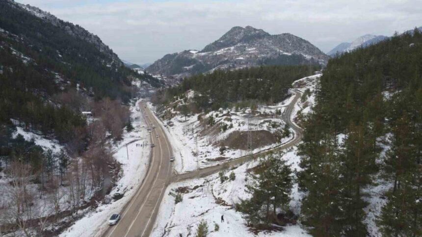 Kozan’da kar yağışı, doğal güzellikler ve eğlenceli anlar sundu