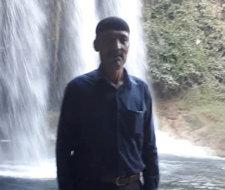 Kozluk’ta balık avı sırasında meydana gelen patlamada bir kişi hayatını kaybetti. Kozluk’ta balık avı sırasında meydana gelen patlamada bir kişi hayatını kaybetti.