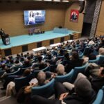 Kütahya Belediyesi’nin Dijital İmar Yönetim Sistemi tanıtım toplantısı, Başkan Kahveci ve sektör temsilcileriyle yapıldı.