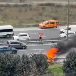 Esenyurt’ta BMW araçta çıkan yangın, itfaiye ekipleri tarafından söndürüldü.
