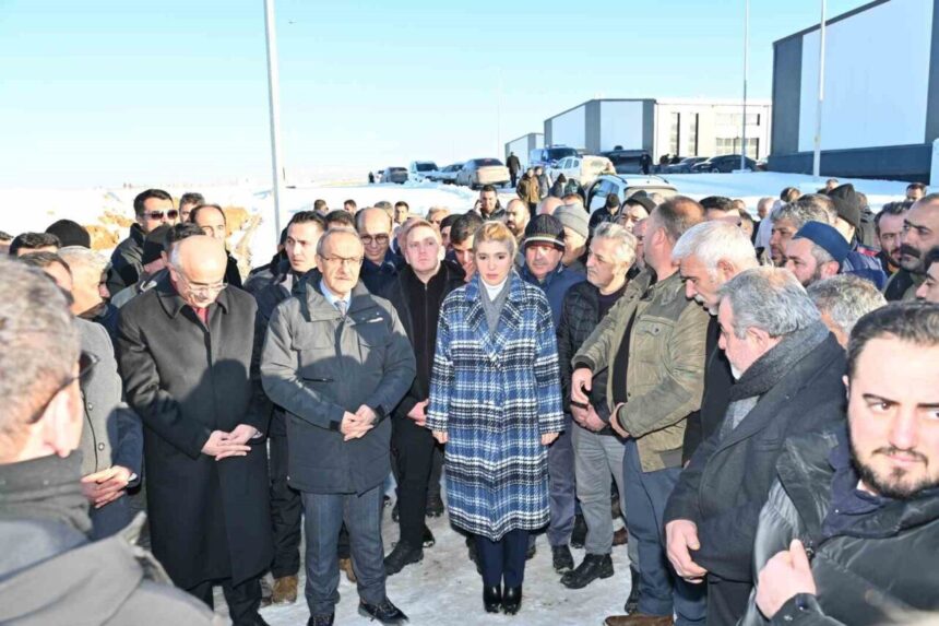Malatya Milletvekili Ölmeztoprak, Vali Yavuz ile deprem sonrası konut ve sanayi projelerini görüştü.