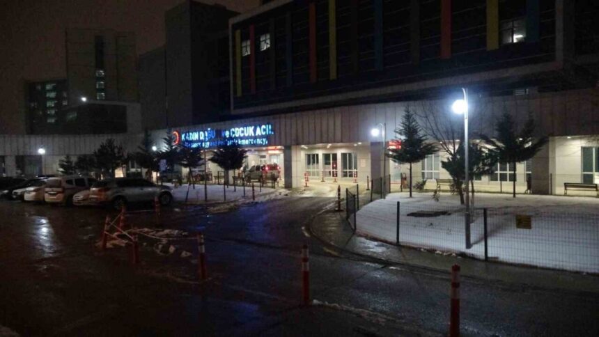 Malatya’da nişan töreninde karbonmonoksit gazından zehirlenen 46 kişi hastaneye kaldırıldı. Malatya’da nişan töreninde karbonmonoksit gazından zehirlenen 46 kişi hastaneye kaldırıldı.