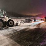Mazıdağı’nda kar yağışı sonrası kaygan yolda iki araç çarpıştı: 7 yaralı.