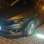 Marmaris’te park halindeki 16 aracın lastiklerini kesen kişi tutuklanarak cezaevine gönderildi.