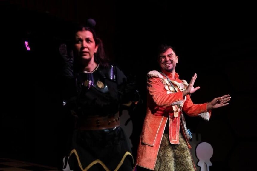 Merkezefendi Kent Tiyatrosu, 7 Ocak’ta “Piyonlar” adlı oyunu sahneleyecek