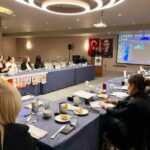 Mersin’de Kariyer Merkezi, sivil toplumla işbirliğiyle gençlerin istihdama hazırlandığı projeleri tanıttı.