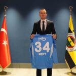 Fenerbahçe, eski oyuncusu Mert Günok’u 2.5 yıllık sözleşme ile kadrosuna kattı.