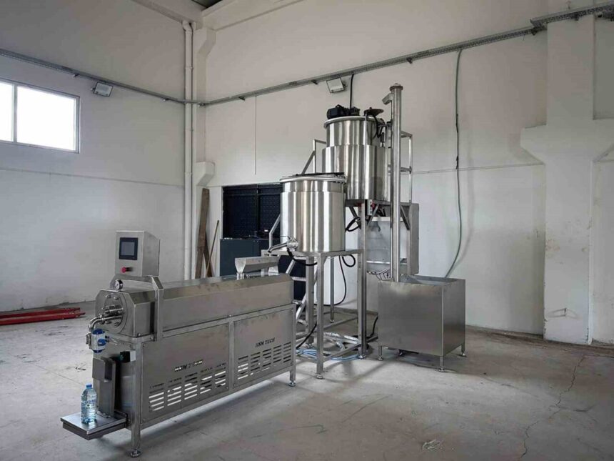 Muğla Büyükşehir Belediyesi, arıcılıkta girdi maliyetlerini düşürmek için yeni Fondan Makinası Projesini başlattı. Muğla Büyükşehir Belediyesi, arıcılıkta girdi maliyetlerini düşürmek için yeni Fondan Makinası Projesini başlattı.