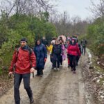 Nilüfer Belediyesi’nin doğa yürüyüşünde, Mysia Yolları’nda spor tutkunları bir araya geldi.