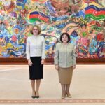 NATO Genel Sekreter Yardımcısı Shekerinska, Bakü’de Azerbaycan Milli Meclis Başkanı Gafarova ile görüştü.