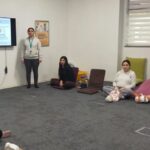 Nazilli Sağlık Müdürlüğü Gebe Okulu, annelik yolculuğunda eğitimlere devam ediyor.