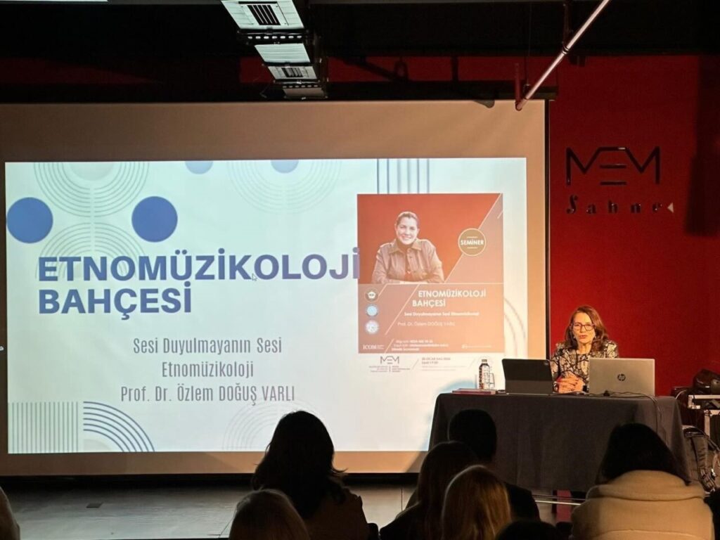 Nilüfer Belediyesi Müzik Enstrümanları Müzesi’nde “Etnomüzikoloji Bahçesi” seminerleri başladı.