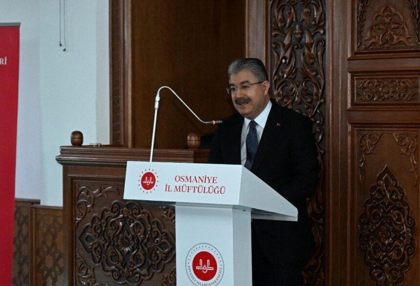 Osmaniye’de yıkılan Çardak Köyü Camii, yeniden yapılan çalışmanın ardından ibadete açıldı. Osmaniye’de yıkılan Çardak Köyü Camii, yeniden yapılan çalışmanın ardından ibadete açıldı.