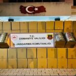 Osmaniye’de durdurulan tırda 1 milyon 600 bin adet bandrolsüz boş makaron ele geçirildi.