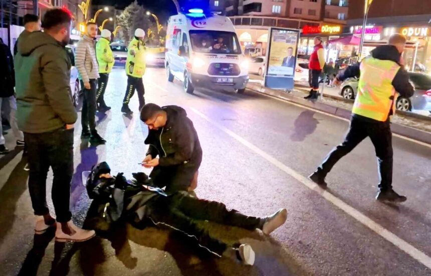 Aksaray’da otomobil ile motosikletin çarpışması sonucu bir motosiklet sürücüsü yaralandı. Aksaray’da otomobil ile motosikletin çarpışması sonucu bir motosiklet sürücüsü yaralandı.