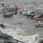 İstanbul’da etkili olan fırtına, Pendik’te bir denizcinin mahsur kalmasına yol açtı