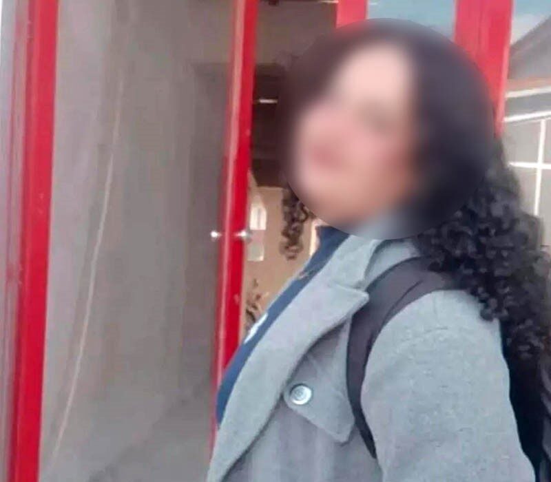 Hatay’da 17 yaşındaki Eylül’ün başından vurulmasının ardından ablası şüpheli olarak belirlendi. Hatay’da 17 yaşındaki Eylül’ün başından vurulmasının ardından ablası şüpheli olarak belirlendi.