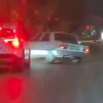 Bornova’da polis takibinden kaçmaya çalışan sürücü kaldırımdan geçerken kaza yaptı.