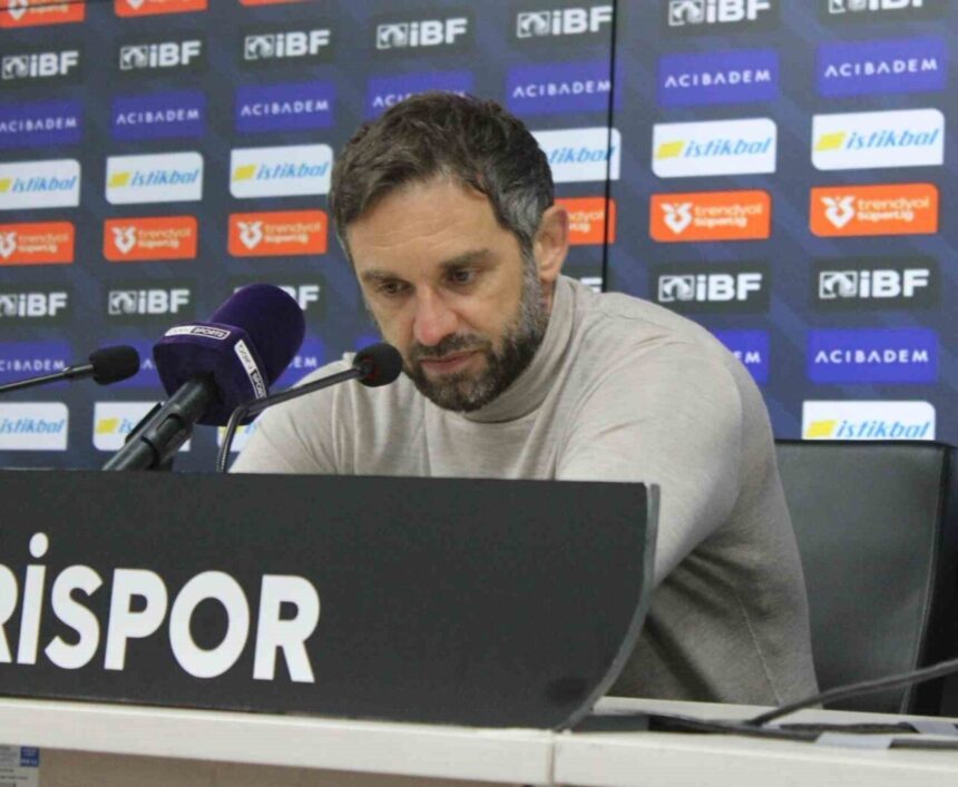 Kayserispor Teknik Direktörü Djalovic, Başakşehir yenilgisi sonrası duyduğu hayal kırıklığını dile getirdi. Kayserispor Teknik Direktörü Djalovic, Başakşehir yenilgisi sonrası duyduğu hayal kırıklığını dile getirdi.